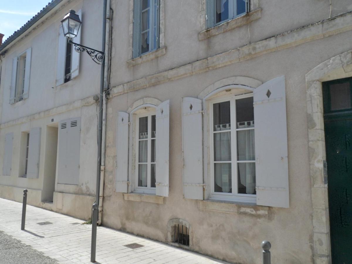 Cosy Flat Market Apartment La Rochelle  Luaran gambar